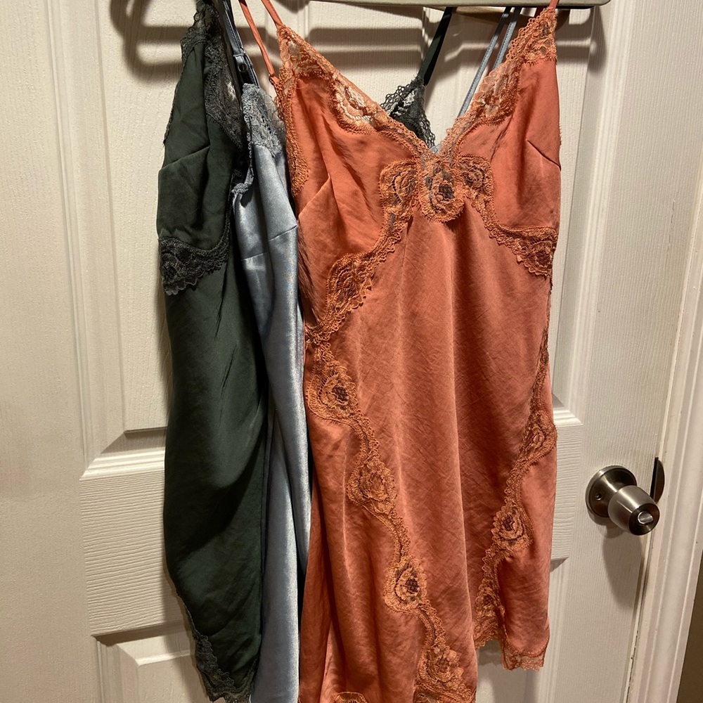 Victoria’s Secret Bundle: XS Slips